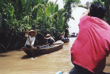Viet10_32